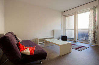 Belleville Paris 20° studio