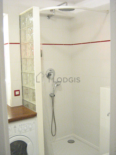 Appartement Paris 10° - 
