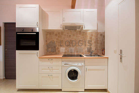 Beautiful kitchen of 0m² with tilefloor