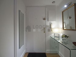 Apartment Paris 15° - Entrance