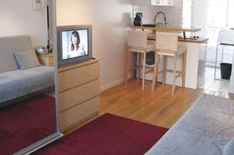 France Parigi 8° monolocale