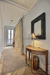 Appartement Paris 3° - Entrée