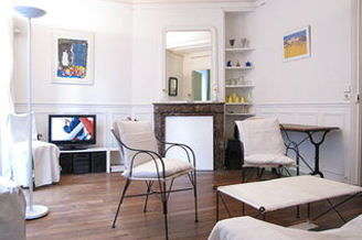 La Chapelle パリ Paris 18° ワンルーム