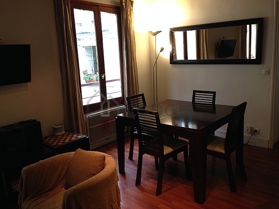 Appartement Paris 10° - 