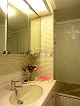 Appartement Paris 8° - Salle de bain 2