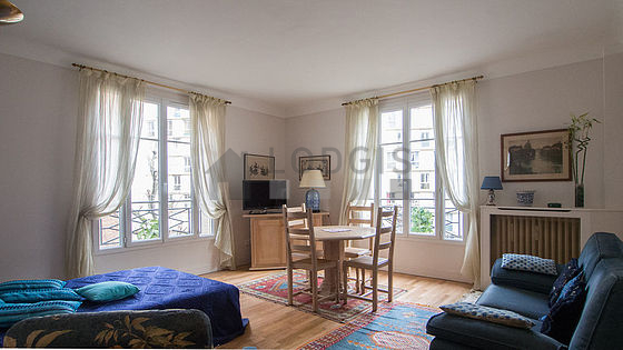 Rental studio with elevator and concierge Paris 17° (Rue Du Dobropol ...