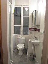 Apartment Paris 9° - Bathroom
