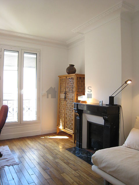 Bedroom with double-glazed windows facing the courtyard