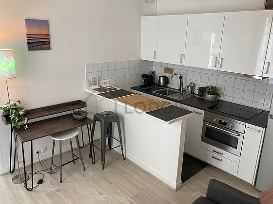 Beautiful kitchen with linoleum floor