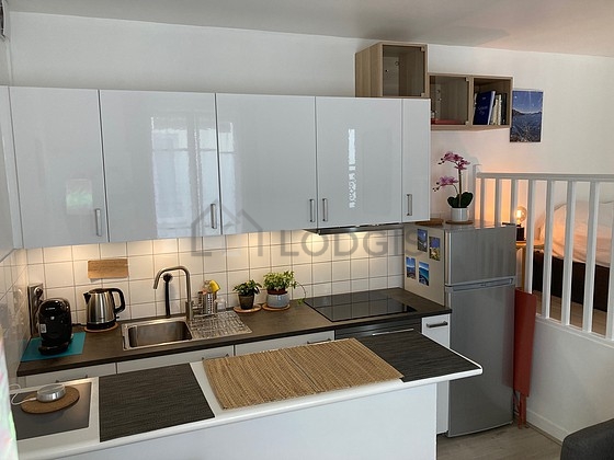Bright kitchen