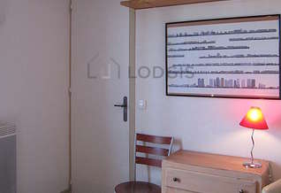 Appartement 1 pièce 18 m² · à Paris · 18 m² · 720 €/mois