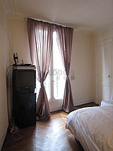 Appartement Paris 1° - Chambre