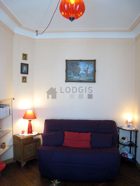Chambre calme pour 2 personnes équipée de 1 canapé(s) lit(s) de 140cm