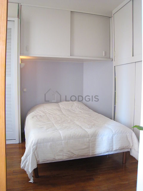 Bedroom with windows facing the courtyard