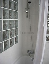Appartement Paris 1° - Salle de bain