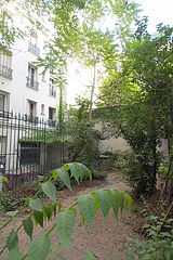Apartment Paris 16° - Yard