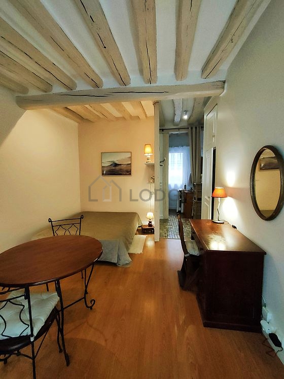 Apartment Paris 4° - 