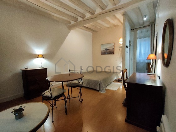 Appartamento Parigi 4° - 