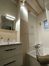 Appartement Paris 4° - Salle de bain