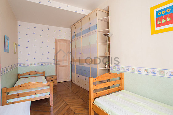 Bedroom with double-glazed windows facing the courtyard