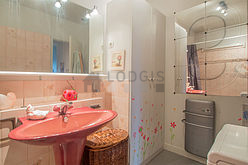 Appartement Paris 9° - Salle de bain