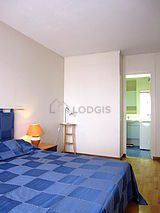 Apartment Paris 20° - Bedroom 