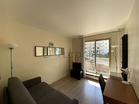 Quiet living room furnished with 1 sofabed(s) of 140cm, tv, dvd player, wardrobe