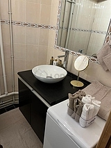 Apartment Courbevoie - Bathroom