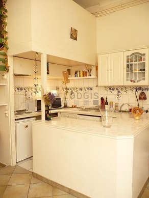 Beautiful kitchen of 4m² with tilefloor