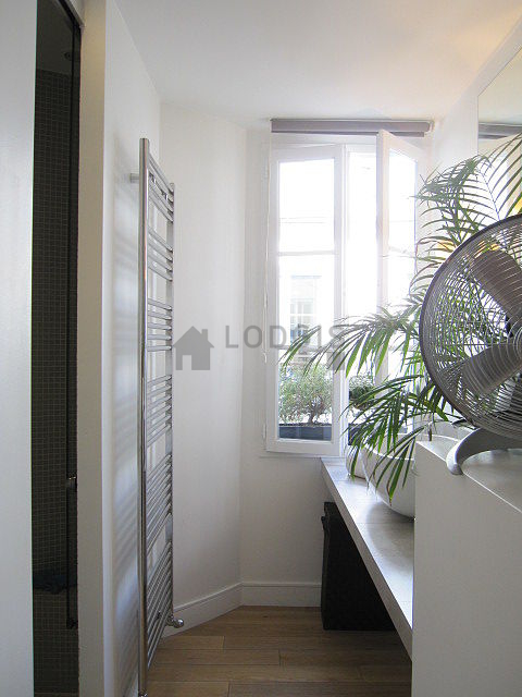 Appartamento Parigi 4° - 